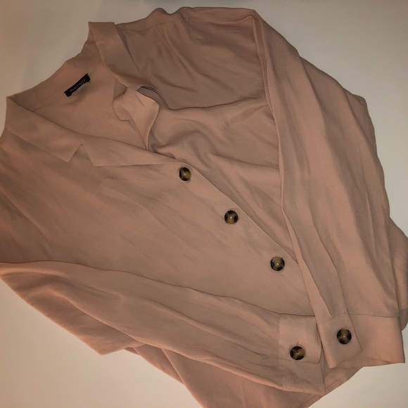 Dynamite Blouse - Picture 1 of 3